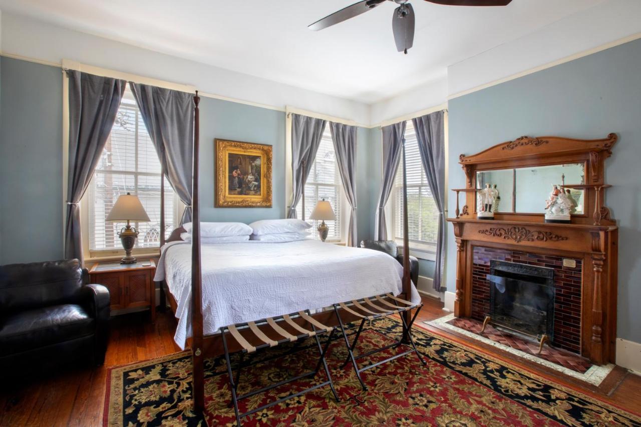 Foley House Inn Savannah Esterno foto