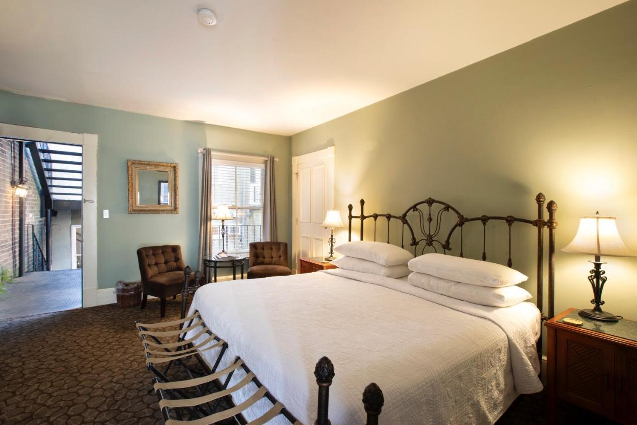 Foley House Inn Savannah Esterno foto